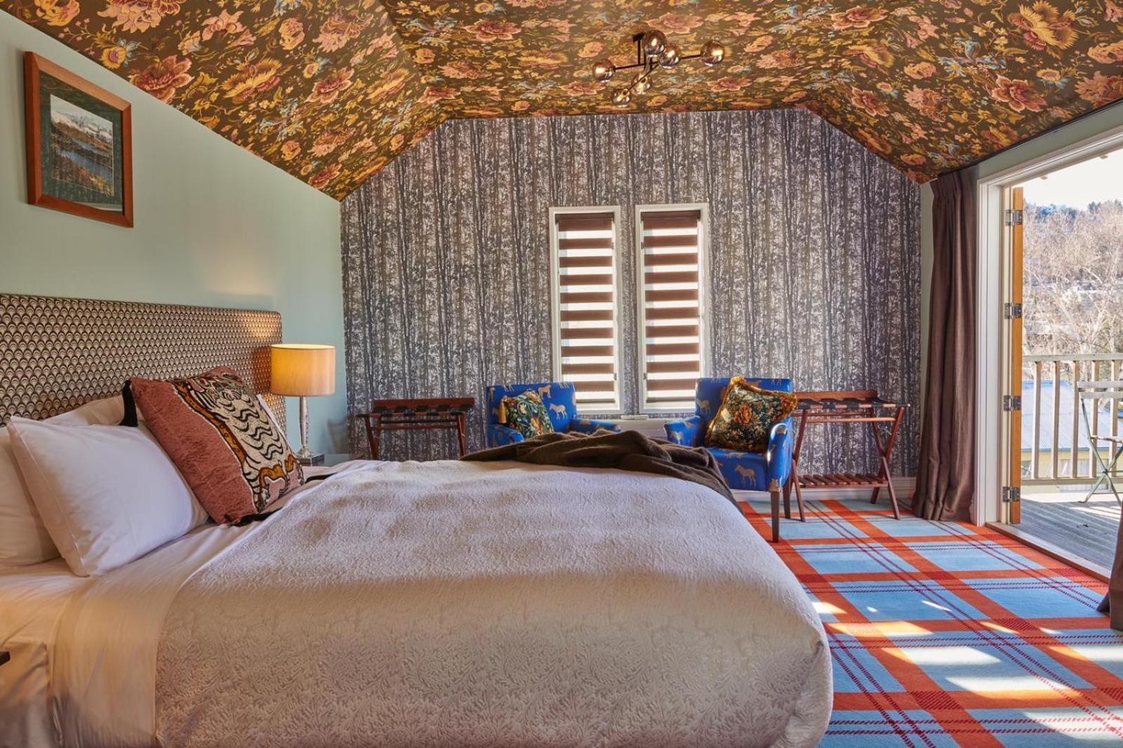 The Dairy Private Hotel By Naumi Hotels كوينستاون المظهر الخارجي الصورة